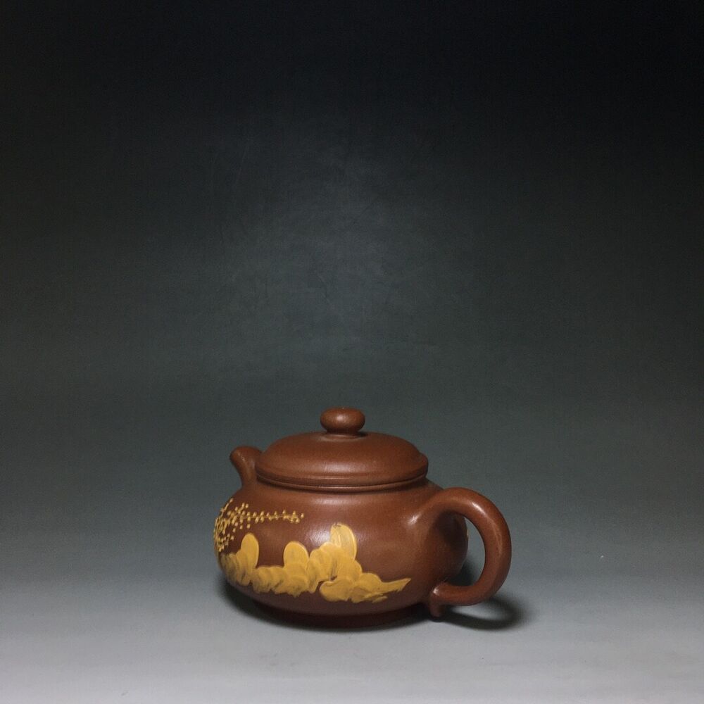 vintage chinese yixing purple clay teapot zisha ceremony carving Collectible art