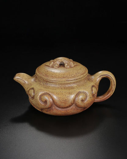 Chinese Yixing Zisha Clay Handmade Exquisite Teapot （仿古如意（高温窑变） 底款：周桂珍）