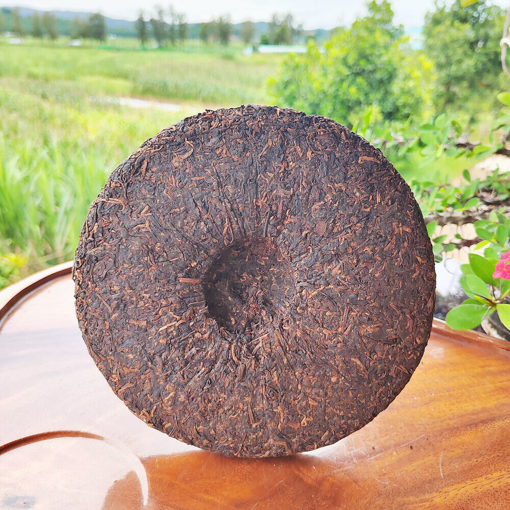 357g Puerh Tea Ripe Tea Palace Ripe Cake Golden Bud Yunnan Seven Cakes Pu'er Tea