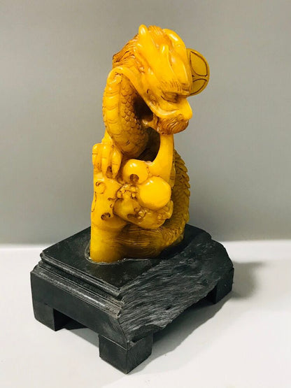Chinese Shoushan Tianhuang Stone Carved Dragon Statue Seal Decor Collectible Art