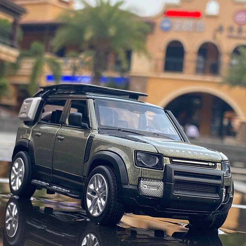 1:32 Land Rover Defender Diecast Model Car SUV Toy Vehicles Sound Light Kid Gift