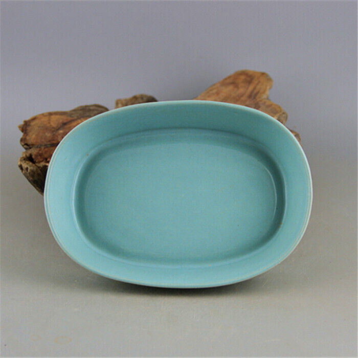 Chinese Song Dynasty Ru Kiln celadon four legged narcissus basin