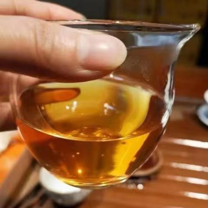 357g Yunnan Raw Pu-erh Tea Cake 2004 Year Yiwu Mahei Aged Puerh Raw Tea Cake