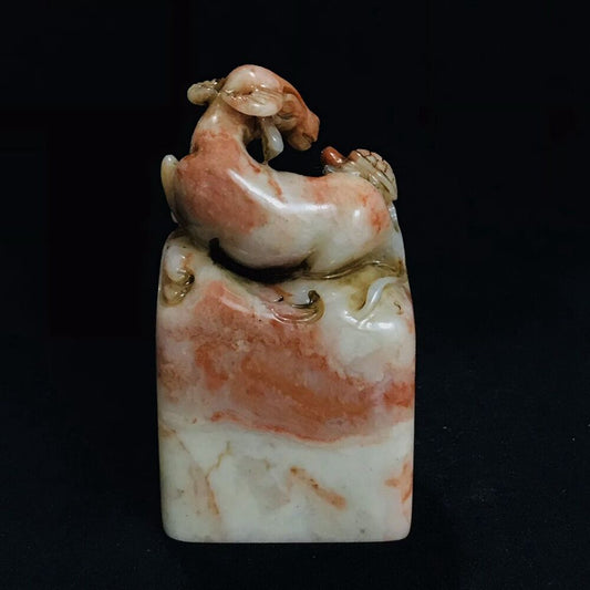 Chinese Natural Shoushan Stone Carved Statue Animal Seal Figurine Collection Art