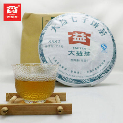 TAETEA 8582 Menghai Dayi Puerh Raw Puer Tea Green Sheng Pu'er Tea Cake 357g