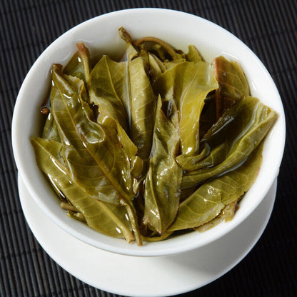 Puerh Tea Raw Tea Mint Pond Pu'er Raw Tea 357g Qizicaotou Spring Tea