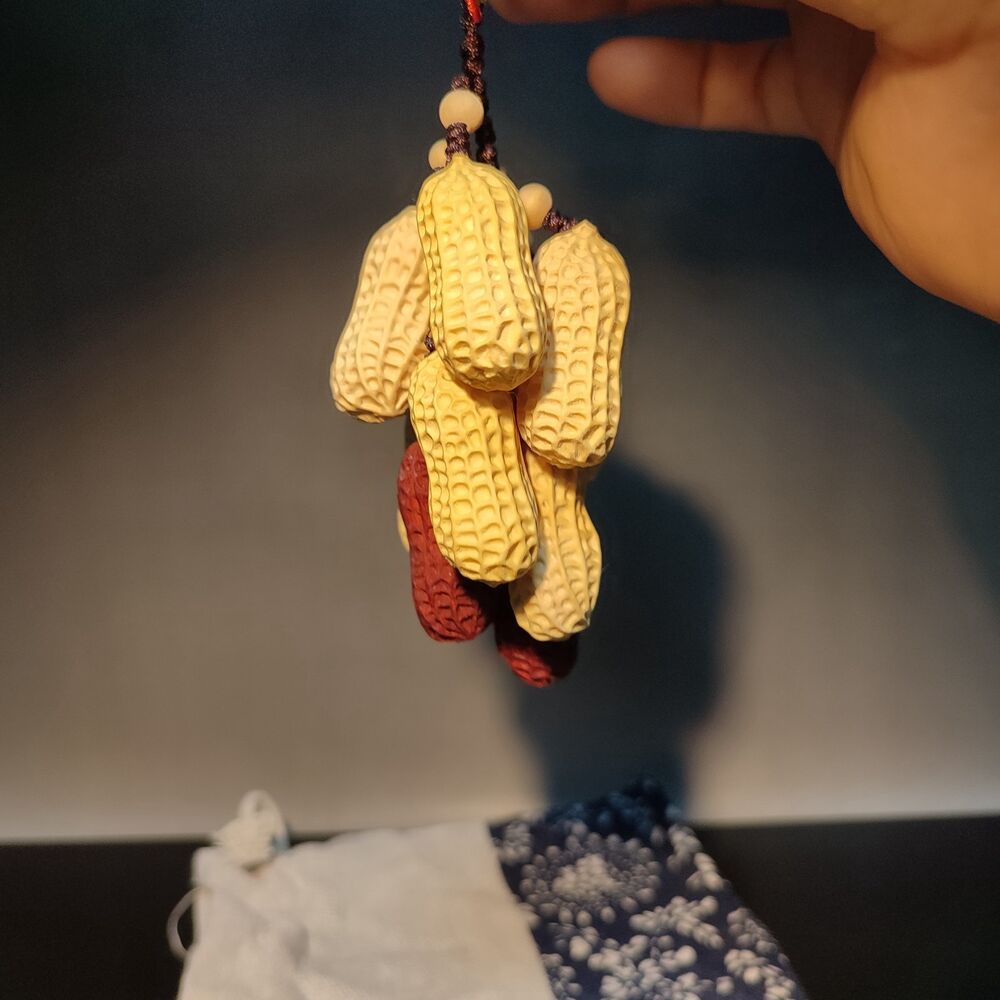 Craft Wooden Carved Pendant Ornament Car Decor Boxwood Peanut Statue Xmas gift