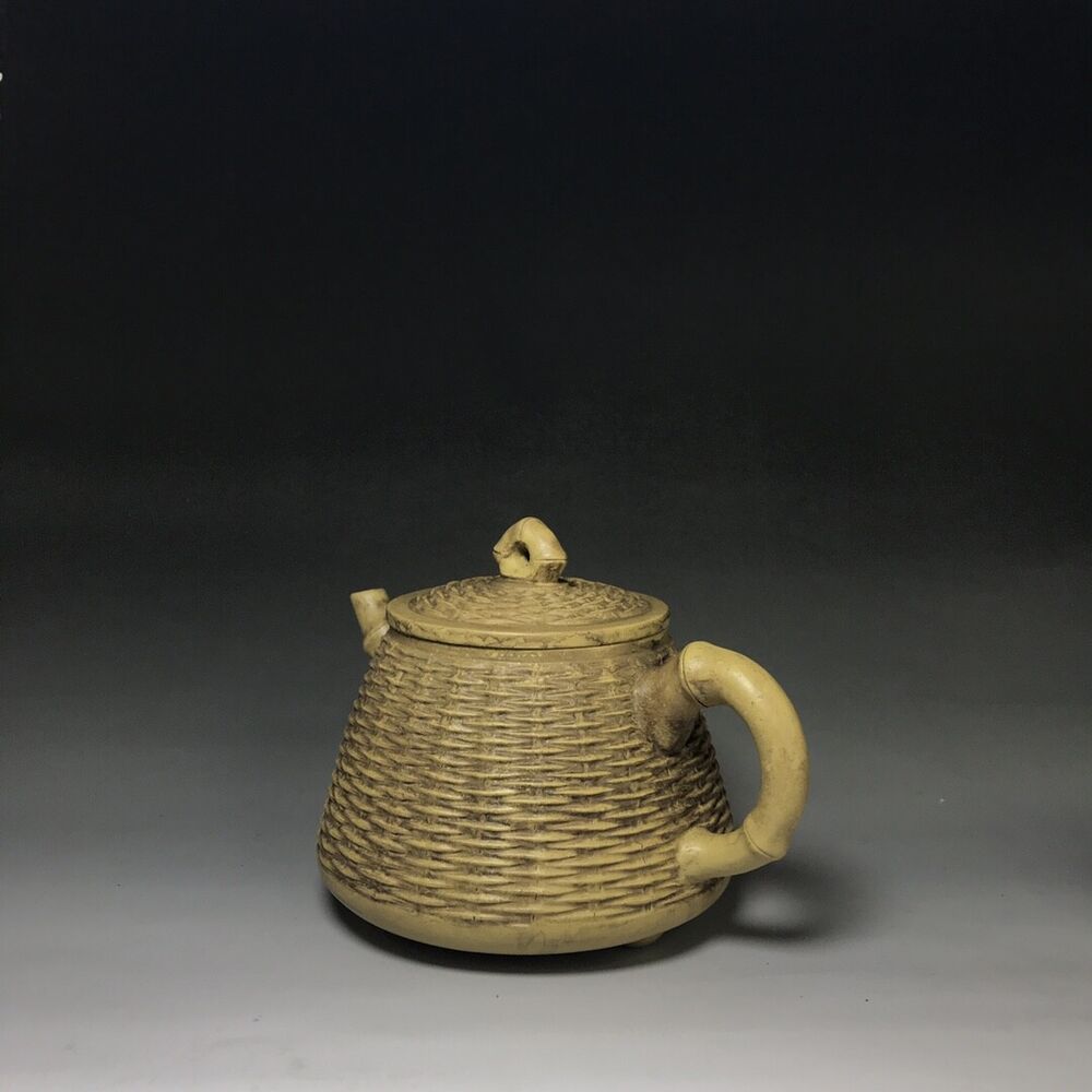 vintage chinese yixing purple clay teapot zisha ceremony carving Collectible art