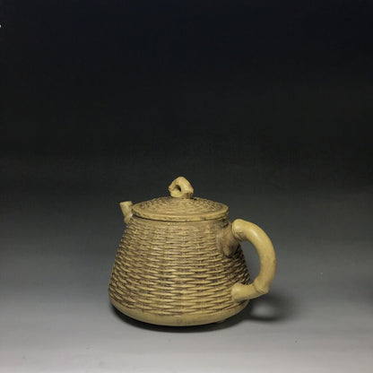 vintage chinese yixing purple clay teapot zisha ceremony carving Collectible art
