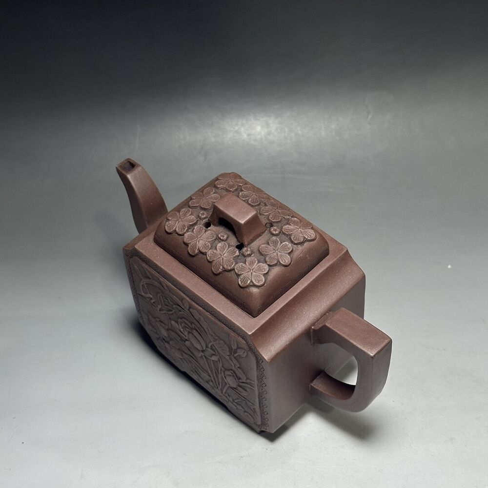 vintage chinese yixing purple clay teapot zisha ceremony carving Collectible art