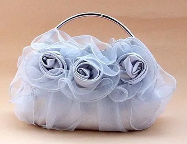 Frame Wristlets Appliques Flowers Handbags Diamond Satin Flower Evening Handbag