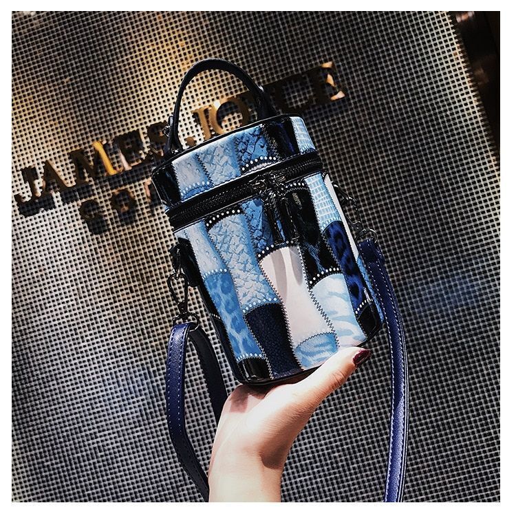Bucket Bag Synthetic Leather Chain Shoulder Bag Rivets Handbag 17*12*12 CM Flap