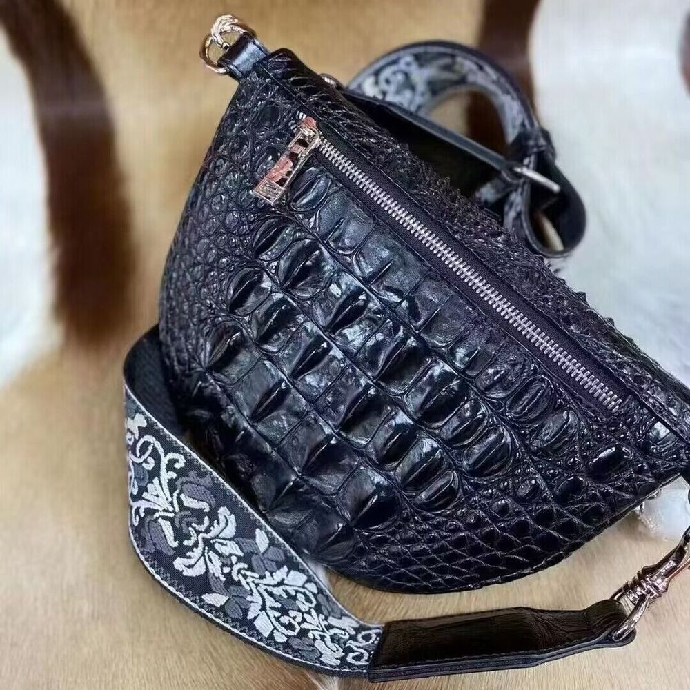 Real Crocodile Skin Crossbody Chest Bag, Desinger Men Black Leather Shoulder Bag