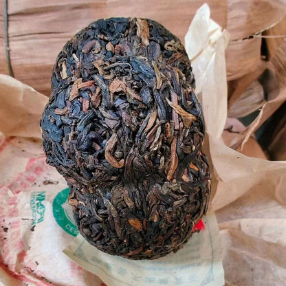 250g Yunnan Raw Puerh Gong Tea 2004 Banzhang Pu'er Tuo Tea Aged Pu-erh Raw Tea