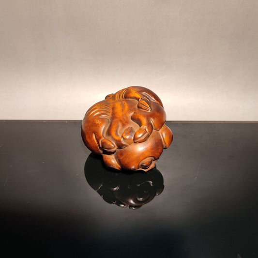 Modern home decoration happy pig pet statue wooden Carved wood carving room gift