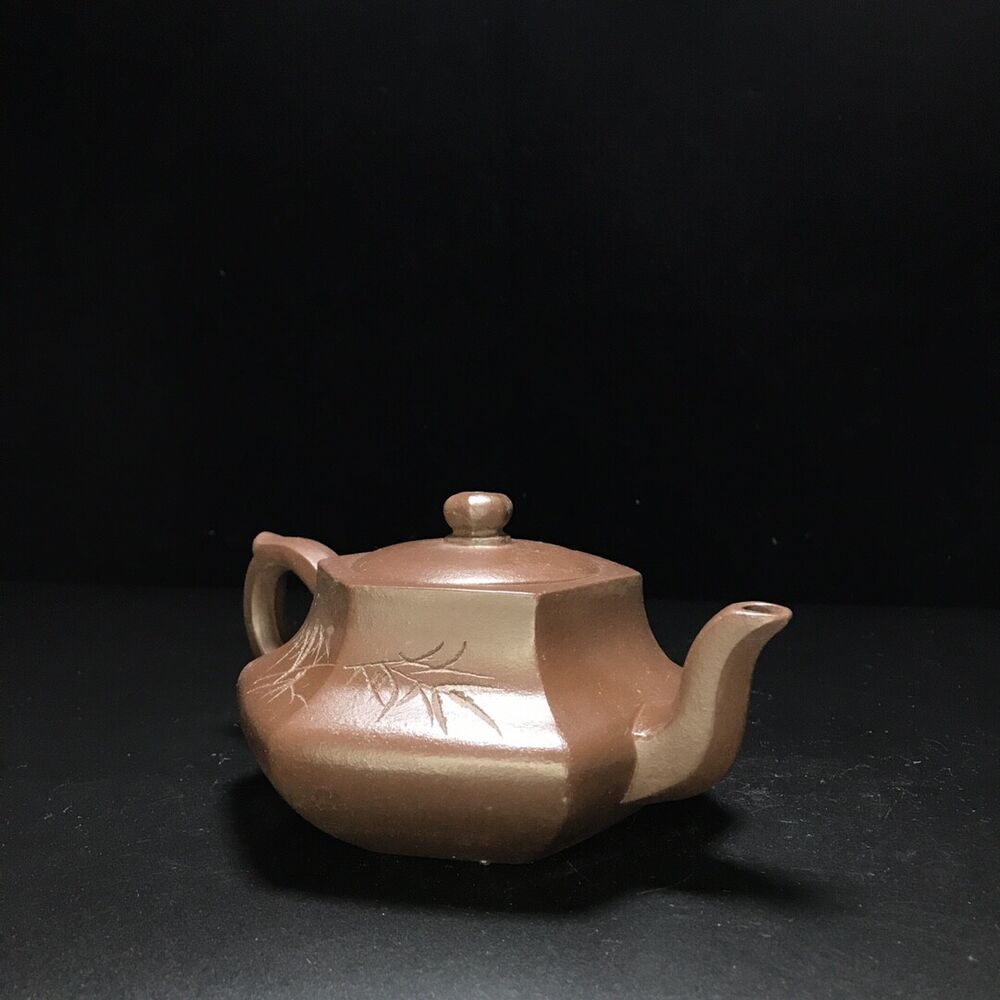 vintage chinese yixing purple clay teapot zisha ceremony carving Collectible art