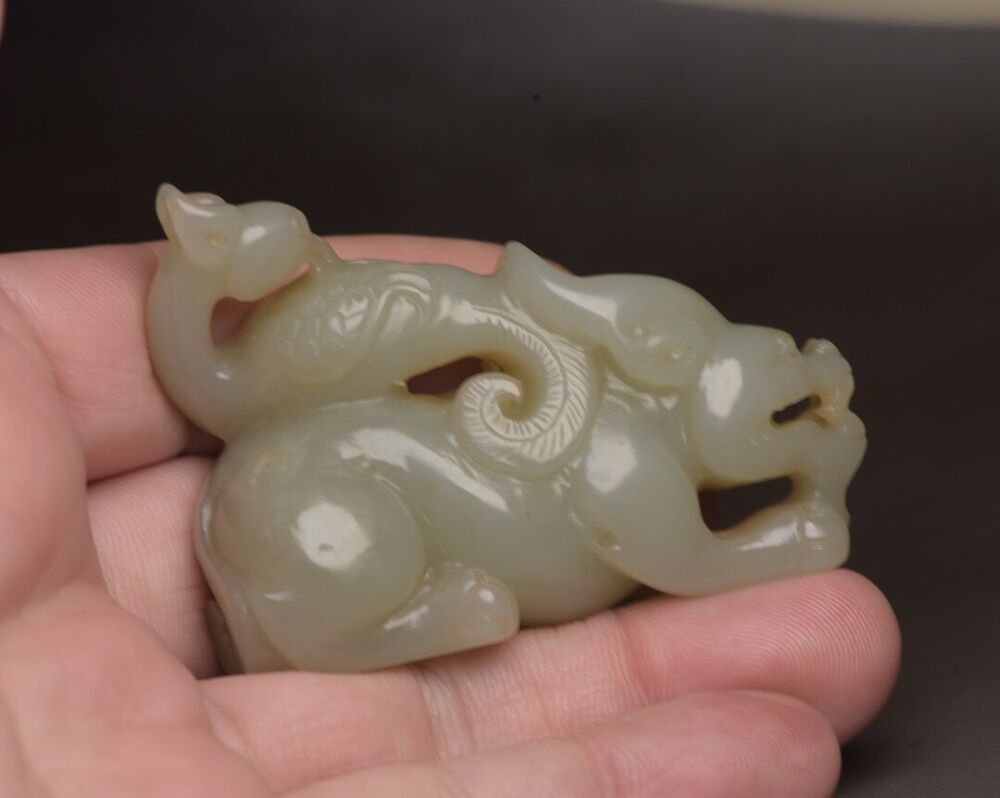 Old Peking China Hetian Jade Carving Beast Bird Statue Unique Nice Wonderful Art