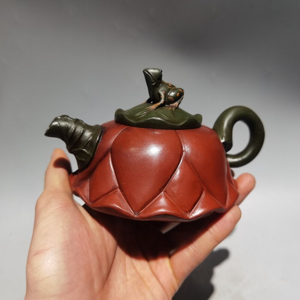 Chinese Yixing Purple Clay Teapot Tea Set Pot Zisha Ceramic Frog Lotus Leaf Art