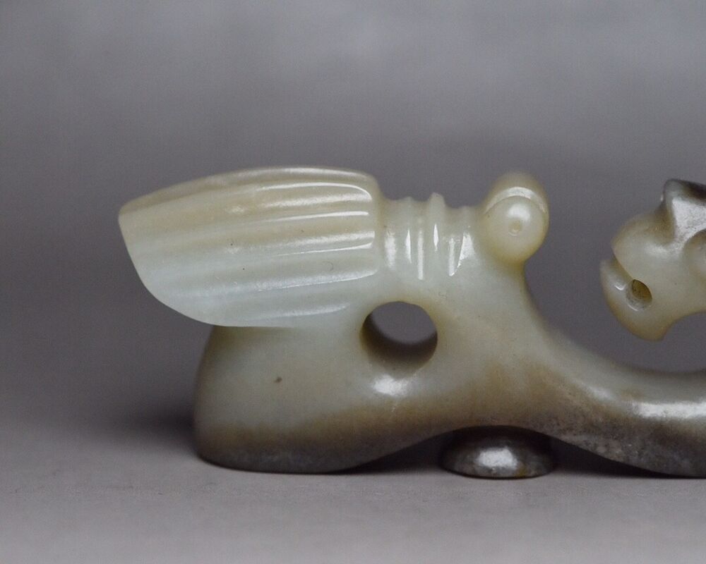 Chinese Natural Hetian Jade Hand Carving Exquisite Unique Statue Figurines Rare