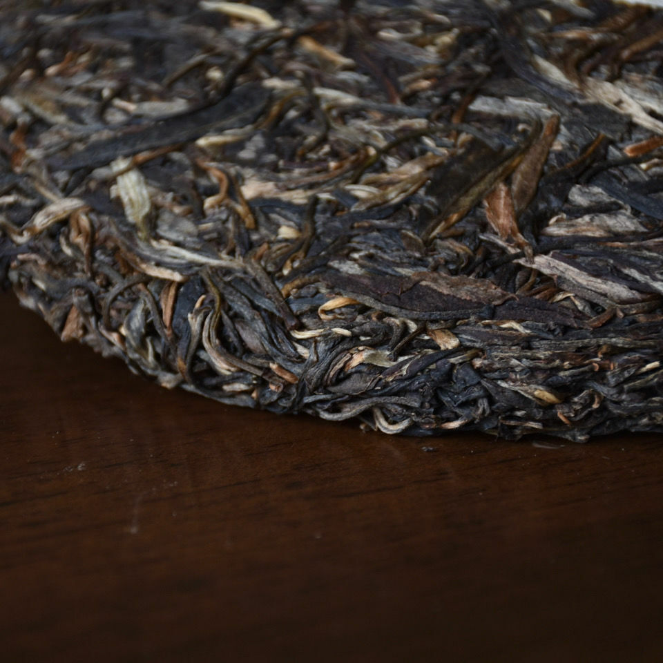 2011 Qiao Mu Wang (King Arbor) Mengku Rongshi Pu'er Puerh Tea Shen Puer Tea 500g