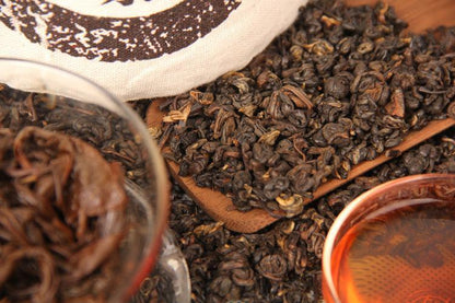 1000g Early Spring Honey Rhyme Gold Fresh BLACK Dianhong TEA Tea Kunming Crested