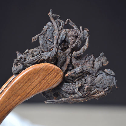 Ripe Cake Yunnan Jingmaishan Premium Old Tree Tea 357g Puer Black Tea-