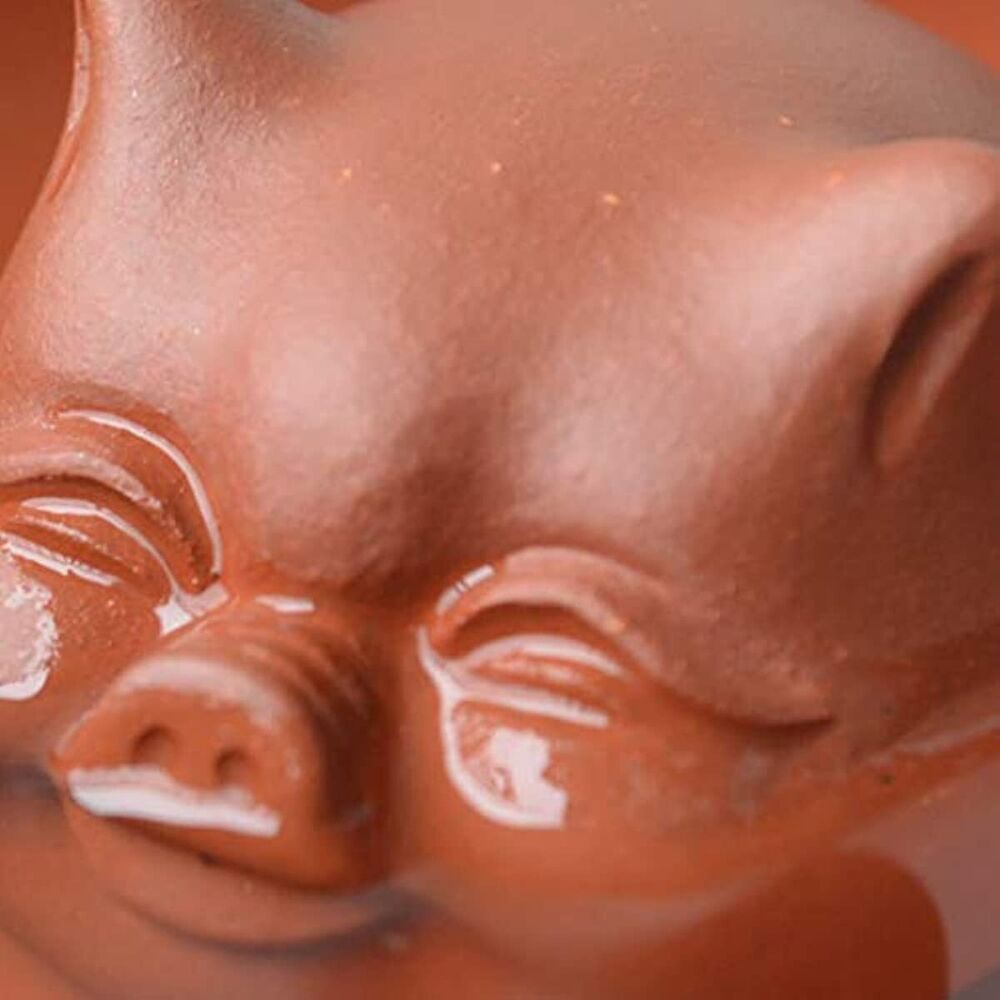 Chawan Zisha Chinese Yixing Clay Pig Handmade Kungfu Tea Decoration with bell