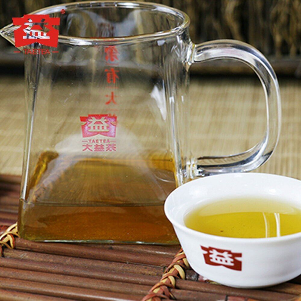 2012 TAETEA 7542 Sheng Puerh Dayi 1401 Batch Raw Pu er Menghai Tea Cake 357g
