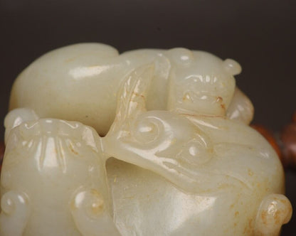 Chinese Old Natural Hetian Jade Carving Antique Beast Statue Nice Figurine Decor
