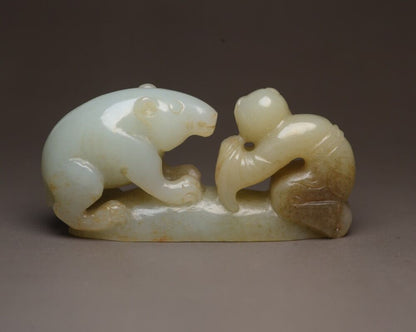 Chinese Natural Hetian Jade Carved Children Bear Statue Exquisite Figurine Art