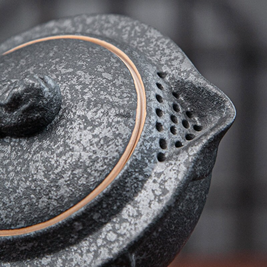 Ceramic Teapots with 2 Cups Portable Travel Tea Set