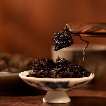 Guangxi Hei Cha Aged Liu Pao Liu Bao Lao Cha Tou Golden Bud Nugget Dark Tea 500g