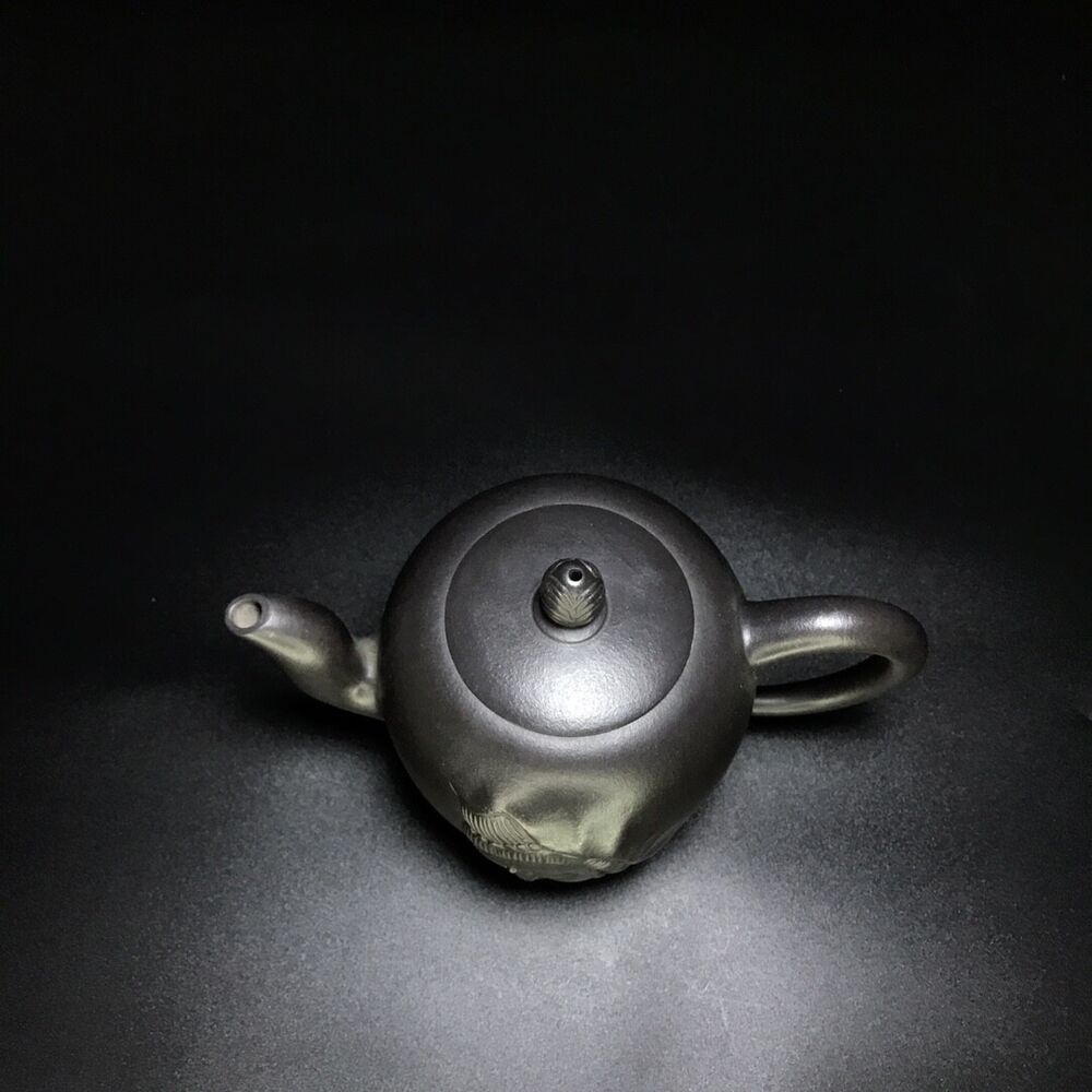 vintage chinese yixing purple clay teapot zisha ceremony carving Collectible art
