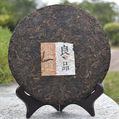 2013 Haiwan Old Comrade Liang Zai Pin Ancient Tree Pu-erh Pu'er Tea Ripe 400g