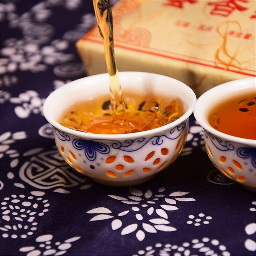 Red Tea 250g Compressed Tea Fengqing Dian Hong Yunnan DianHong Brick Black-