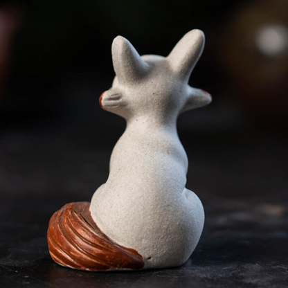 Zisha Clay Teapet White Nine-tailed Fox Tea Animal Tea Accessories