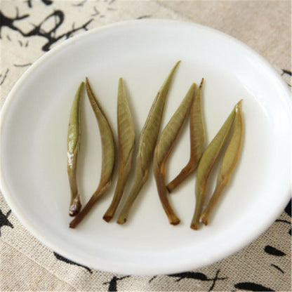 Silver Needle White Loose Leaf Buds Tea Herbal Tea New Organic Bai Hao Yin Zhen-