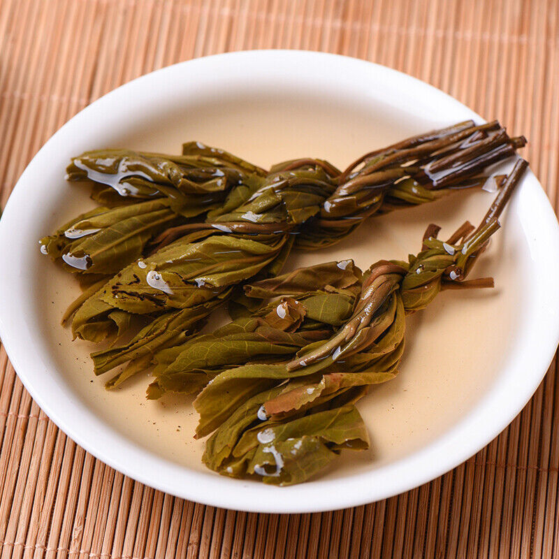2014 Yong De Big Snow Mountain Bian Zi Pigtails Old Tree Puer Tea Cake Raw 400g