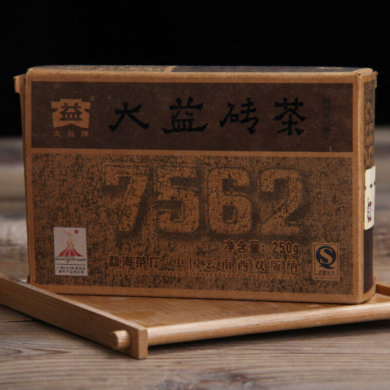 250g 7562 Yunnan Menghai Dayi Pu-erh Tea Brick Ancient Tree Ripe Puer Tea Brick