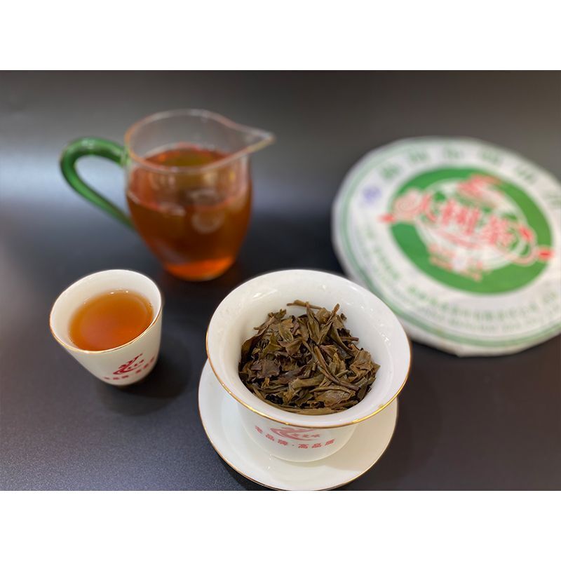 2014 Laomane Menghai Bulang Mountain Big Tree Pu-erh Tea Cake Raw Pu'er Tea 357g