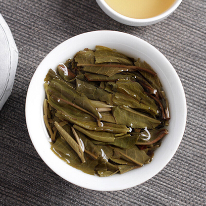 100g/3.52oz Puerh Tea Cake Menghai Xiaobanzhang Small Jade Cake Mini Raw Tea