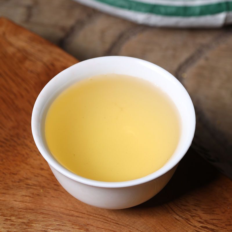 2020 Haiwan Raw Pu-erh 9948 Menghai Pu'er Batch 201 Sheng Puer Tea Cake 357g