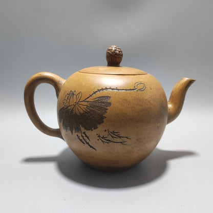 Vintage Chinese Yixing Purple Clay Teapot Zisha Ceramic Carving Kwan Yin Tea Set