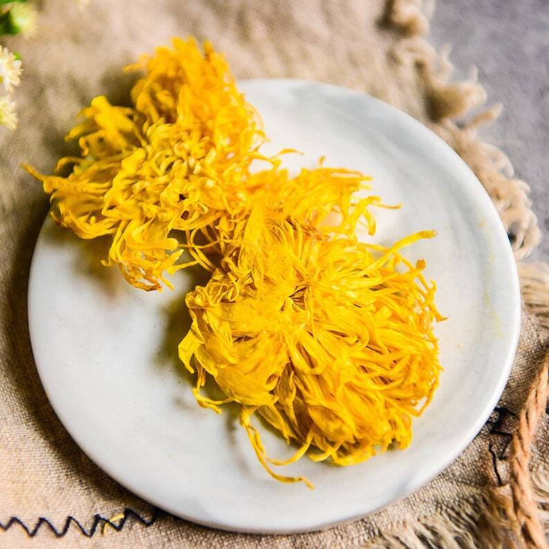 Organic Dried Golden Chrysanthemum Buds Tea Relieve Stress High Quality