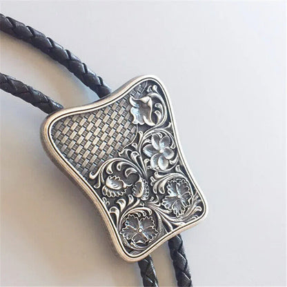 Men Bolo Tie Western Style Leather Chain Carving Pattern Pendant Necktie 4x106cm