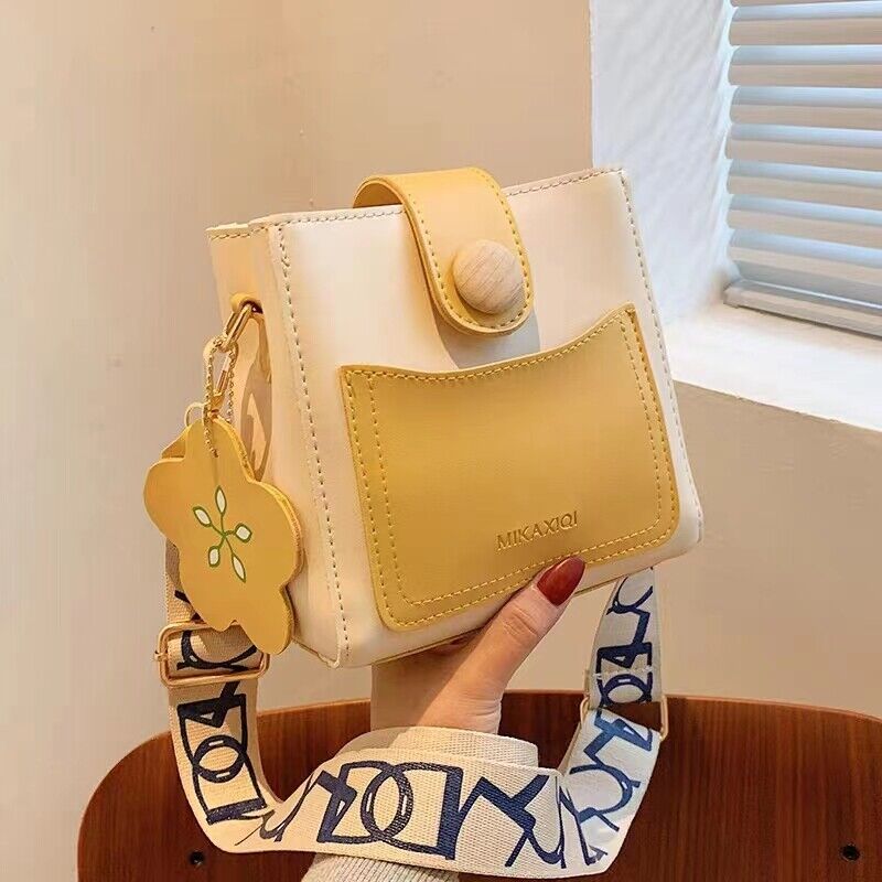 Fashion Women's Solid Butterfly Chain Shoulder Bag Casual Full Bag Underarm Bag