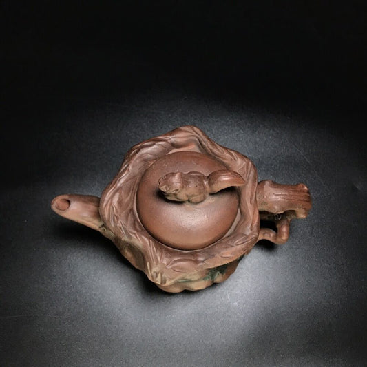 vintage chinese yixing purple clay teapot zisha ceremony carving Collectible art