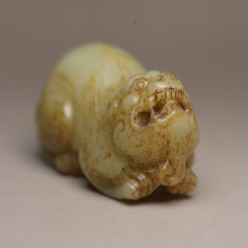 Chinese Vintage Antique Hetian Jade Carved Auspicious Beast Statue Lucky Pendant