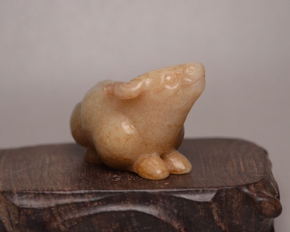 Chinese Natural Hetian Jade Carved Ox Statue Nice Figurines Collection Art Work