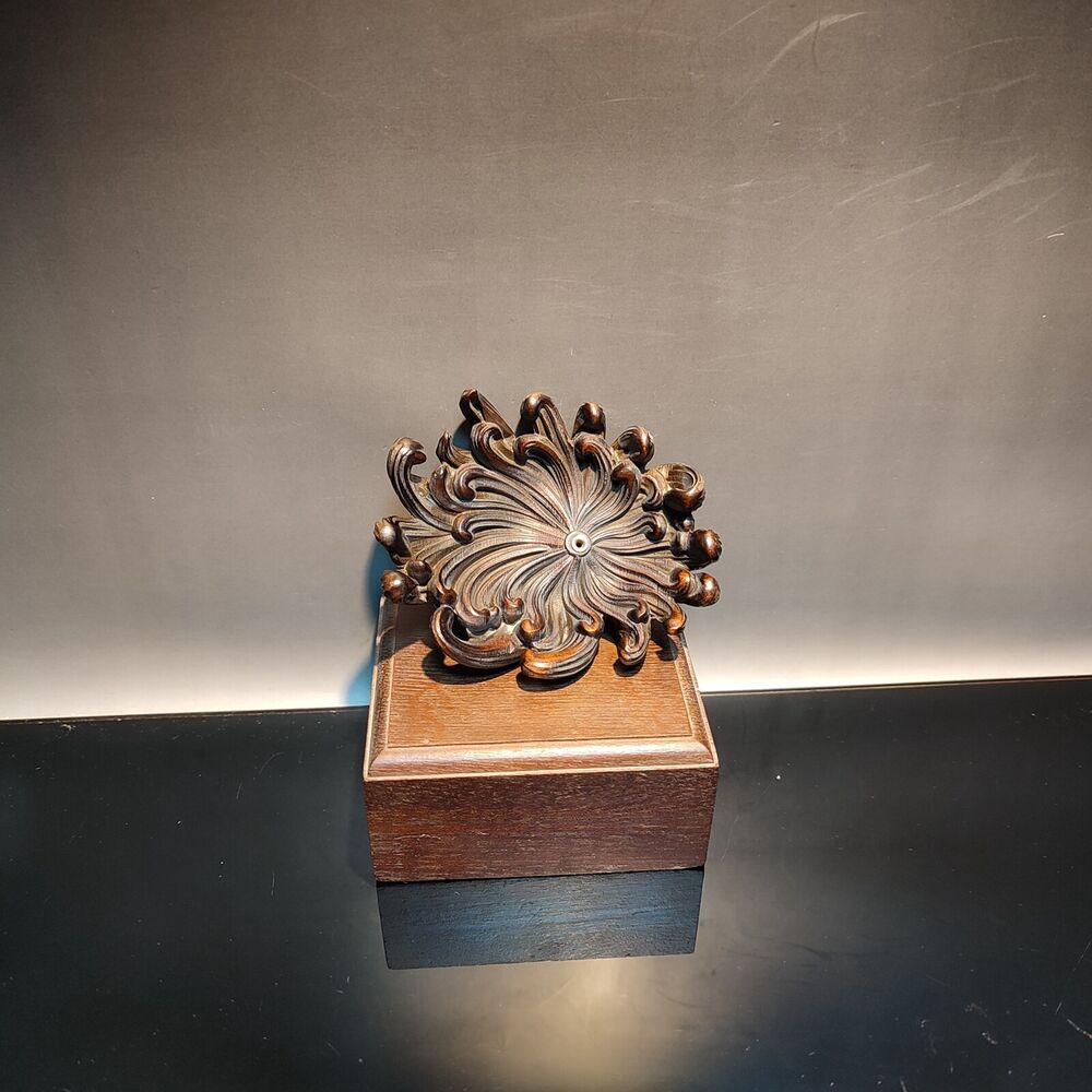 Chinese Boxwood Art Chrysanthemum Statue Tea Pet Incense Hold Stand Table Deco